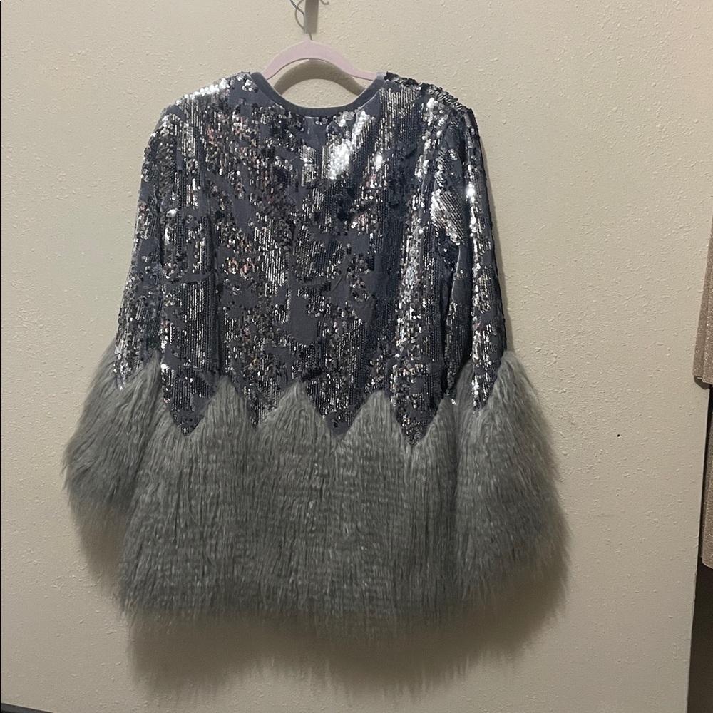 Fabulous Donna Salyers Furs Silver Sequin Bomber Jacket Faux Fur